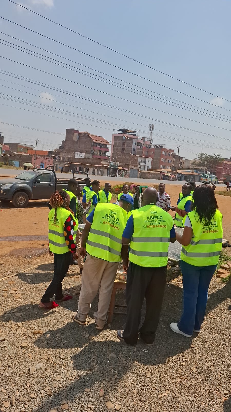 Field-based practical training and site briefing